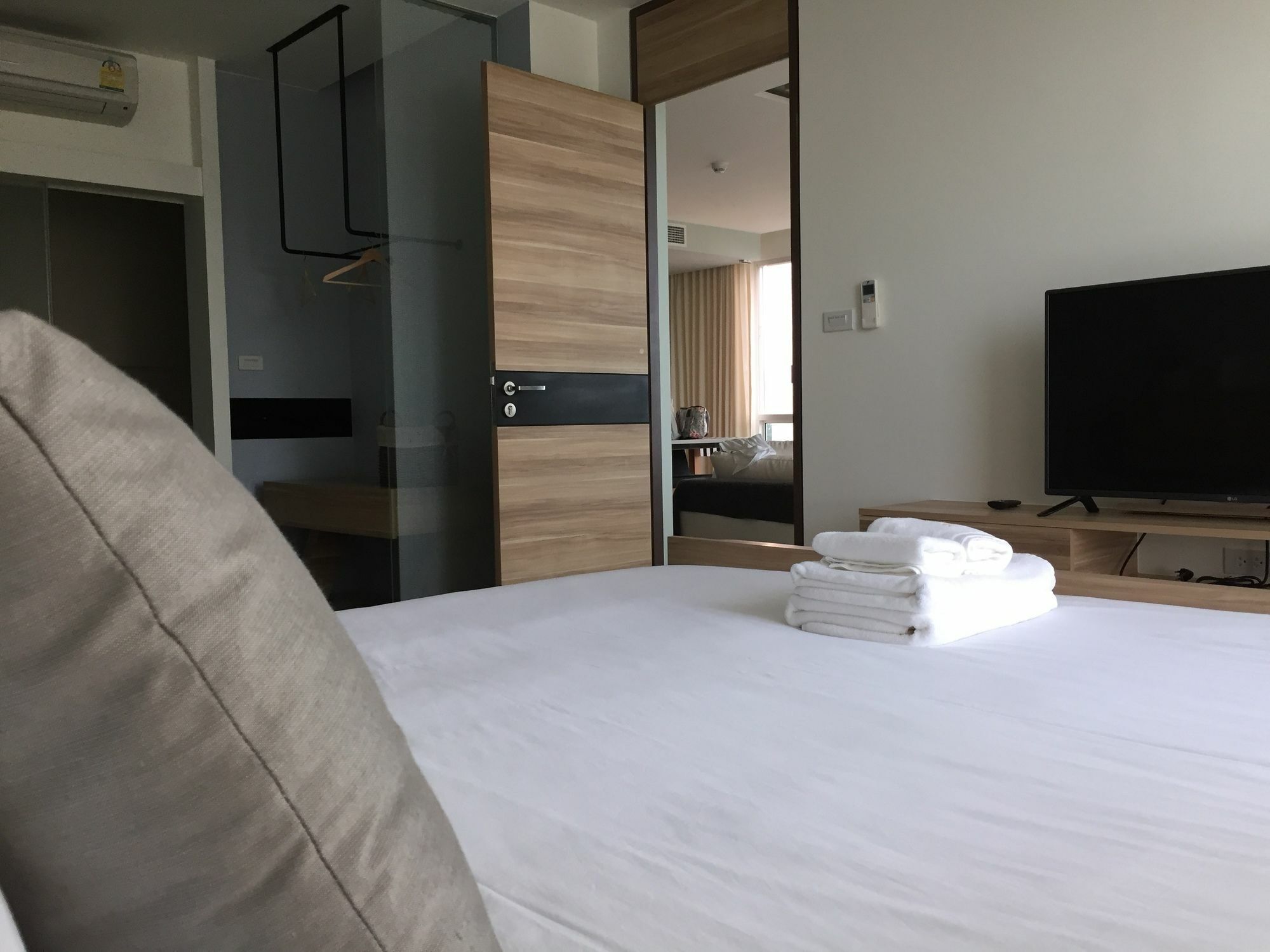 Luxury Beachfront Condo หัวหิน ภายนอก รูปภาพ